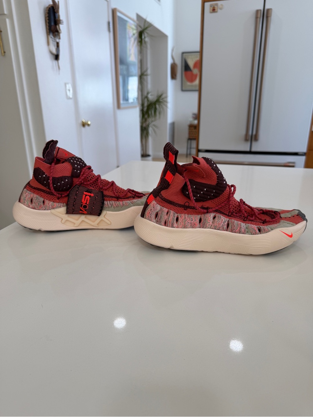 NEW Nike Ispa Sense Flyknit Adobe Size 6 Women’s